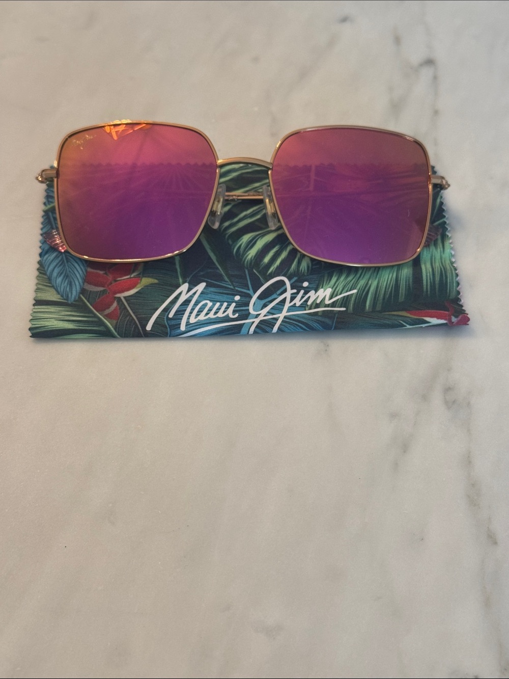 Maui Jim Gold Frame Sunglasses with Pink/Purple Mirrored Lenses